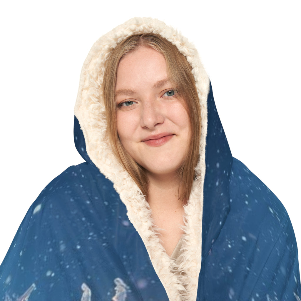 Snuggle Hooded Blanket – Snowy Winter Wonderland Throw