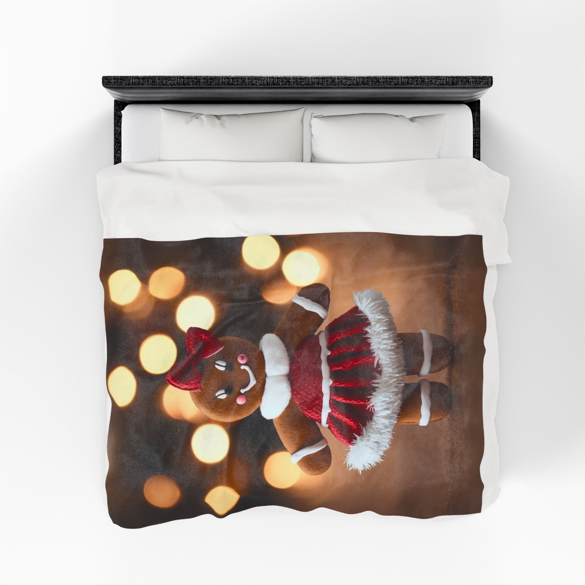 Gingerbread Girl Holiday Plush Blanket — Velveteen Christmas Throw