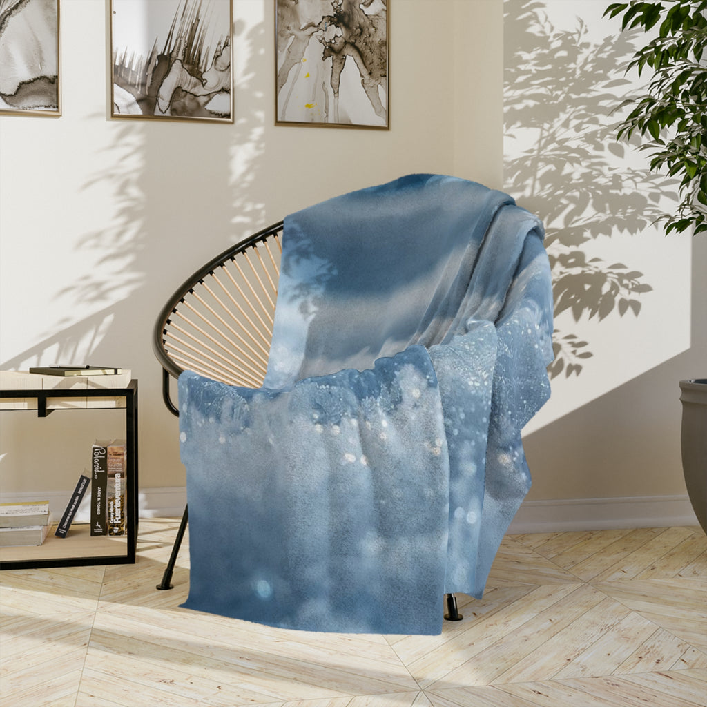 Tiny Snowman in Sparkling Snow Blanket | Velveteen Microfiber Blanket