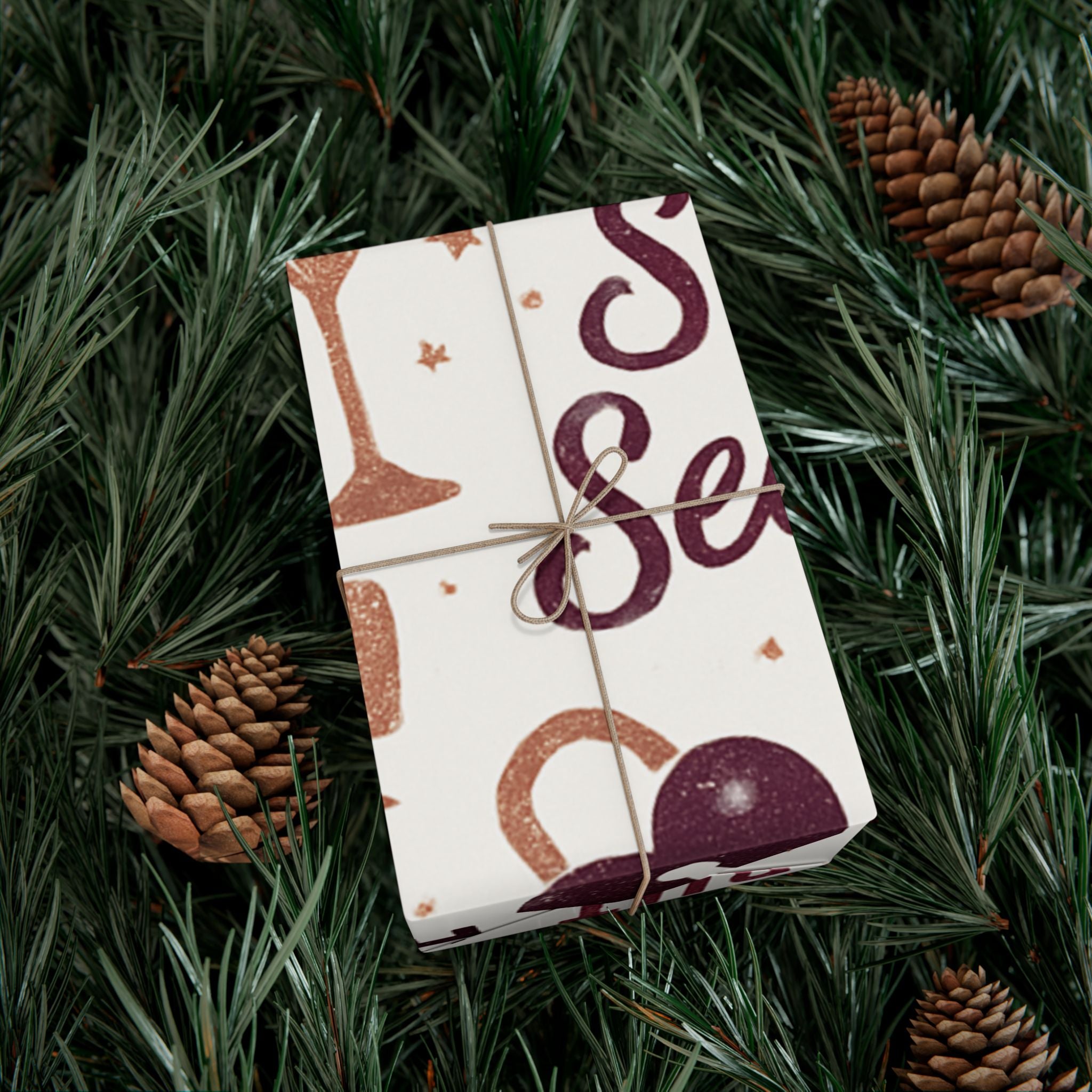 Festive Lips & Heels Holiday Wrapping - 29" x 144"